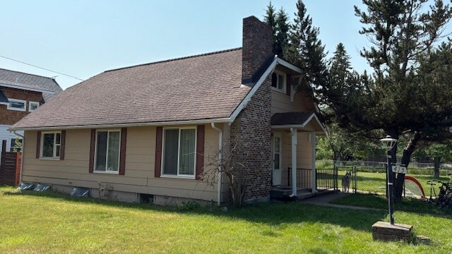 Property Photo: 415 W 3rd Street MT 59937