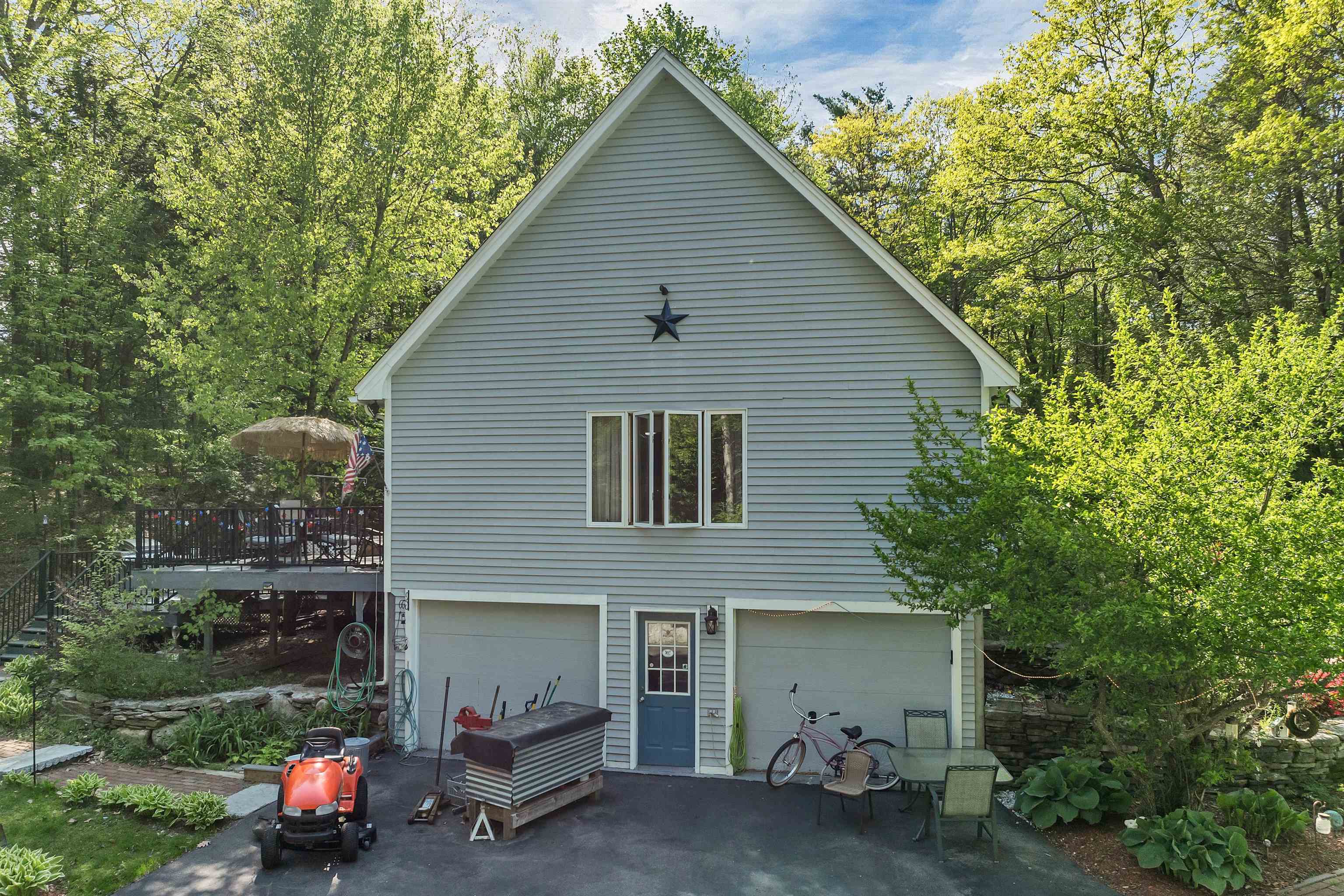 Property Photo: 93 Birch Road NH 03036-4002