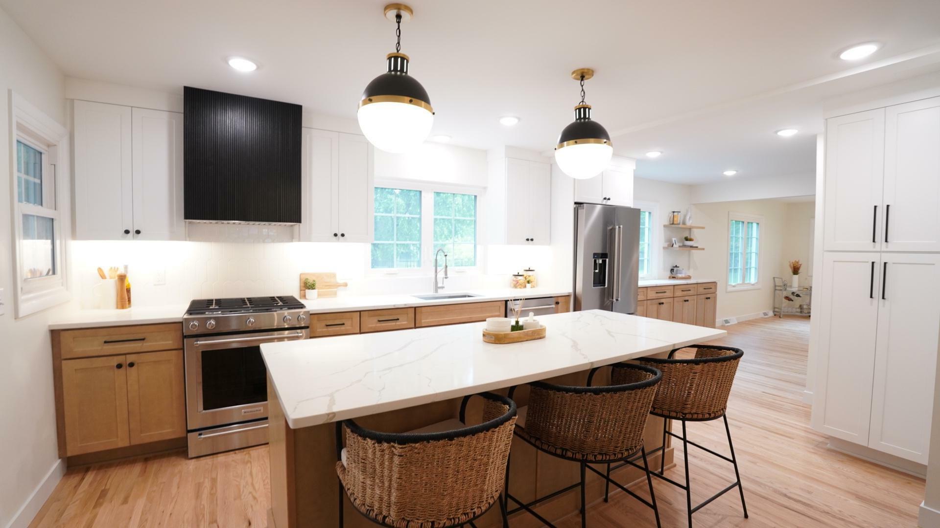 5317 Maddox Lane  Edina MN 55436 photo