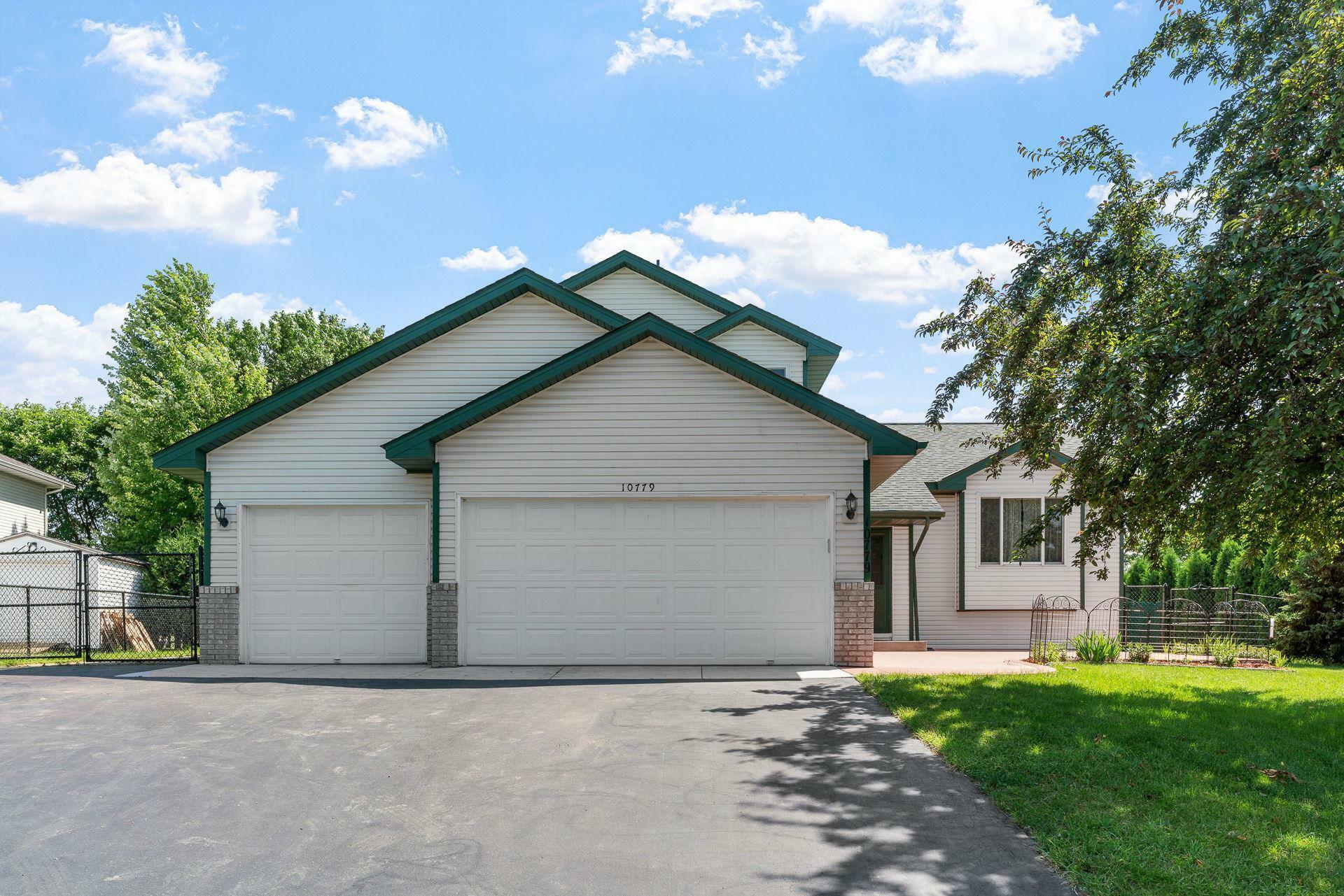 10779 57th Street NE  Albertville MN 55301 photo