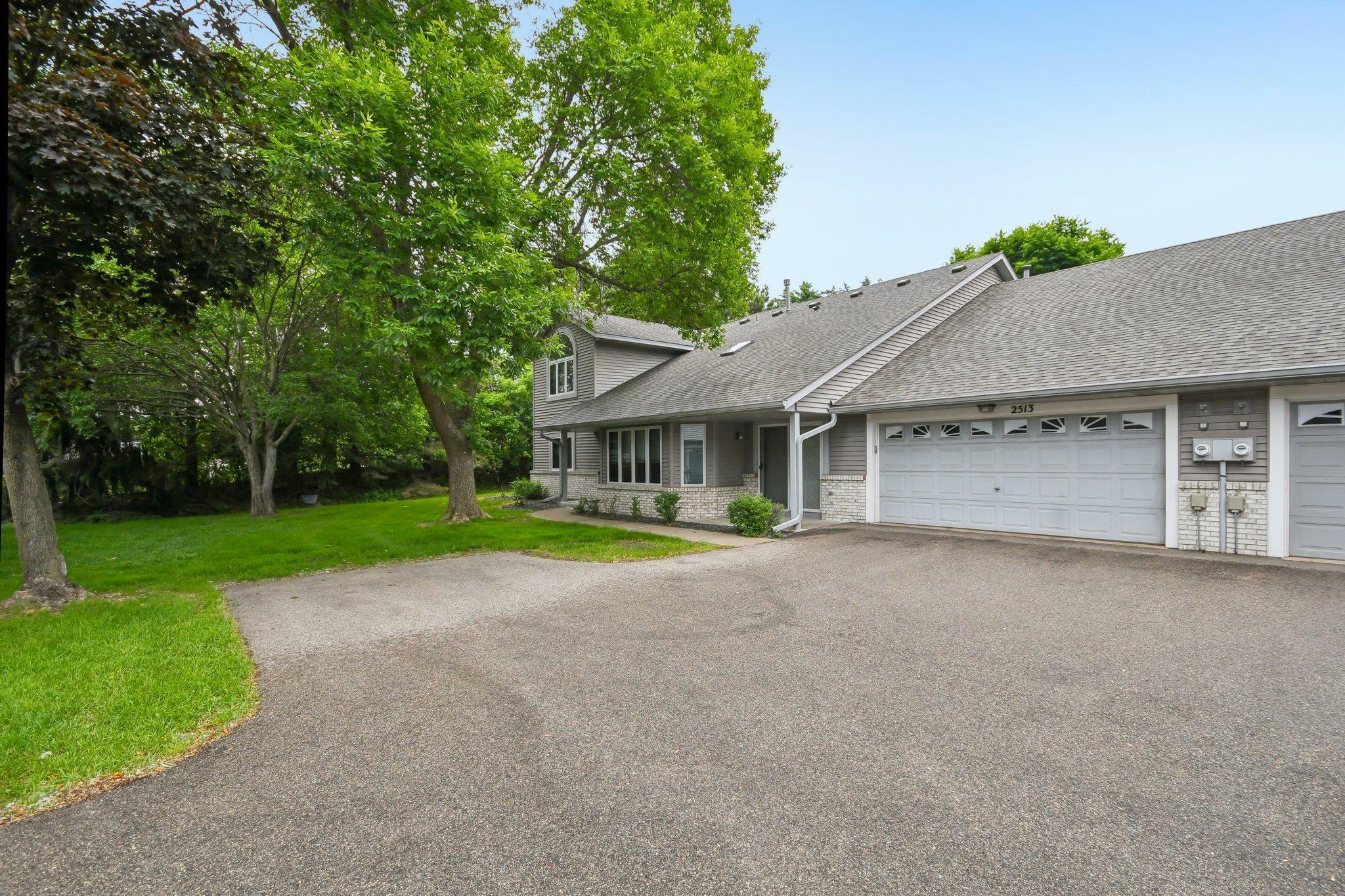 Property Photo: 2513 Sumac Ridge MN 55110