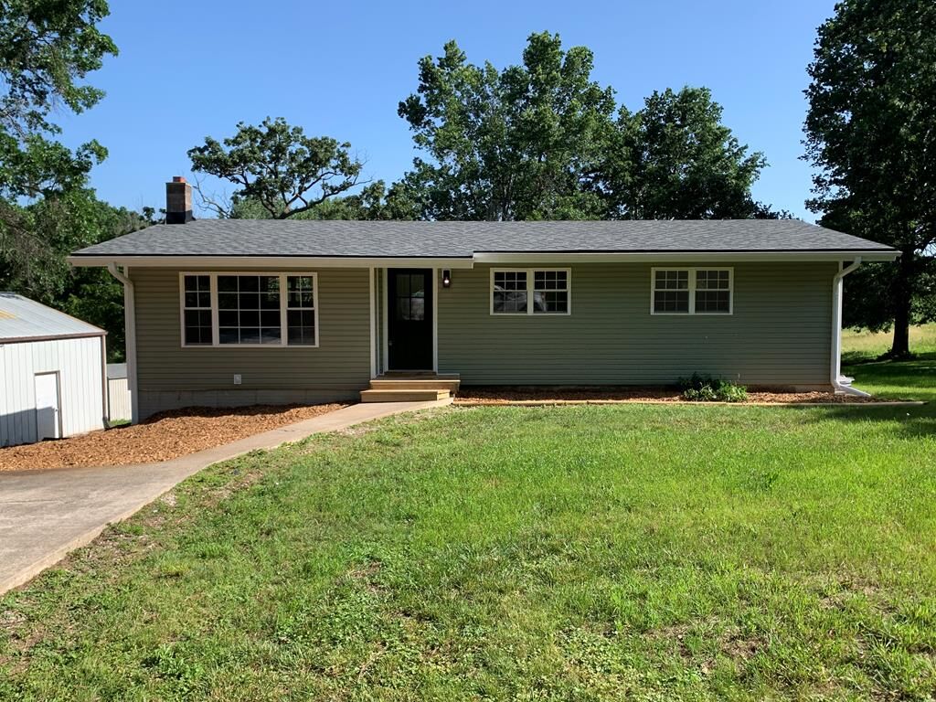 Property Photo: 29400 Lake Way MO 63501