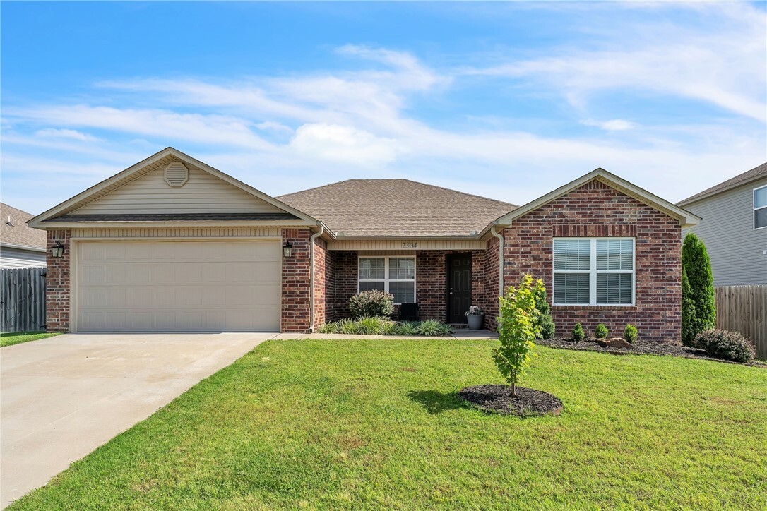 2304 Maplewood Drive  Lowell AR 72745 photo