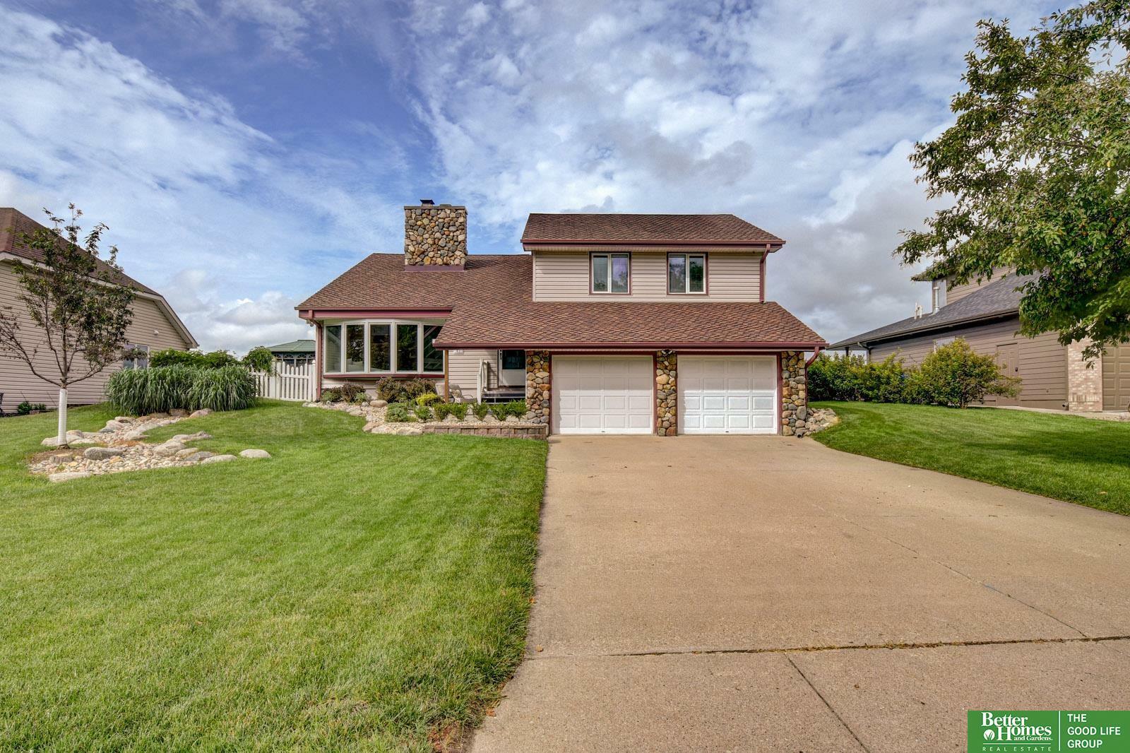 Property Photo: 47 Ginger Woods Road NE 68064