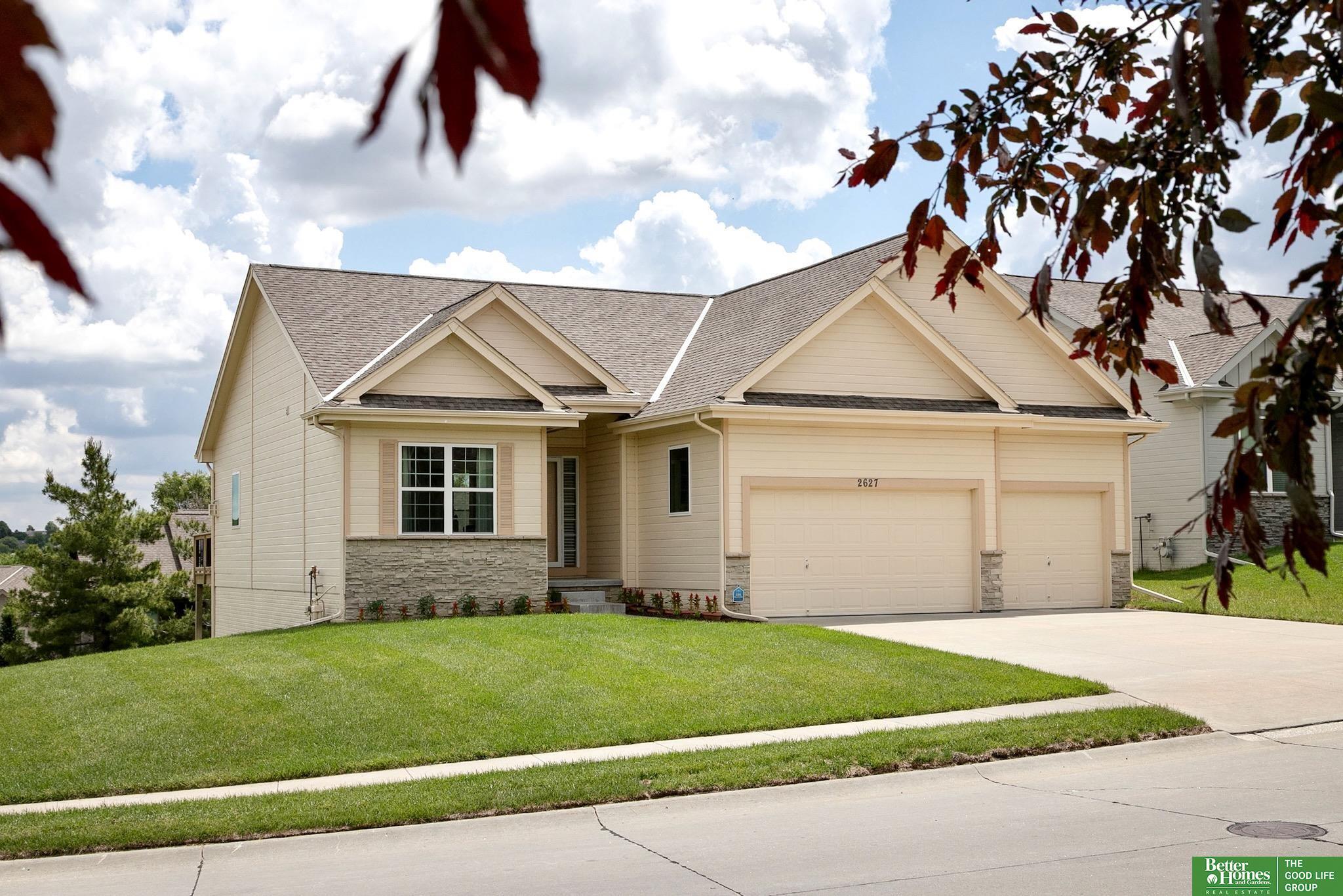 Property Photo: 2627 N 166th Street NE 68116