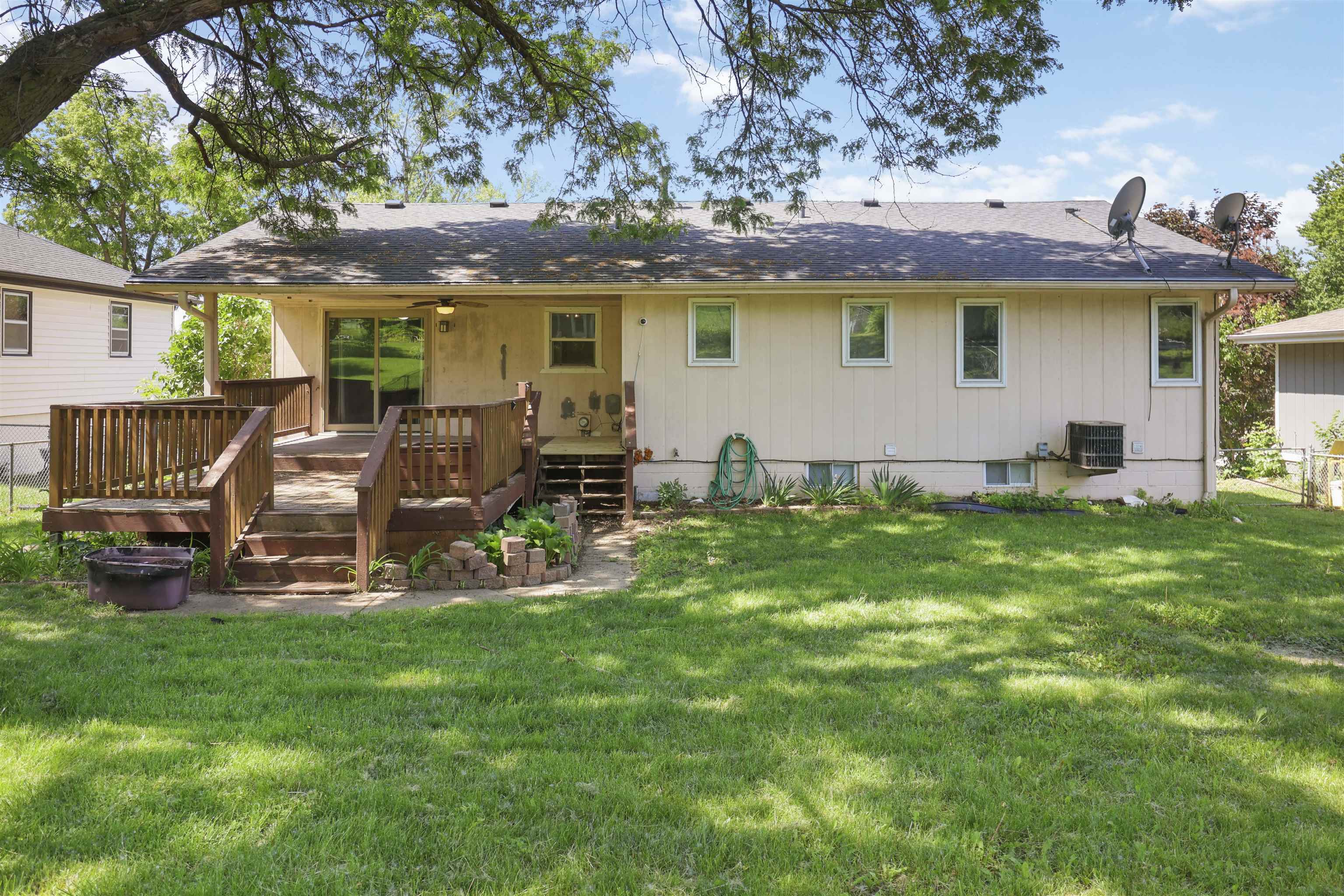 Property Photo: 11536 Raleigh Drive NE 68164