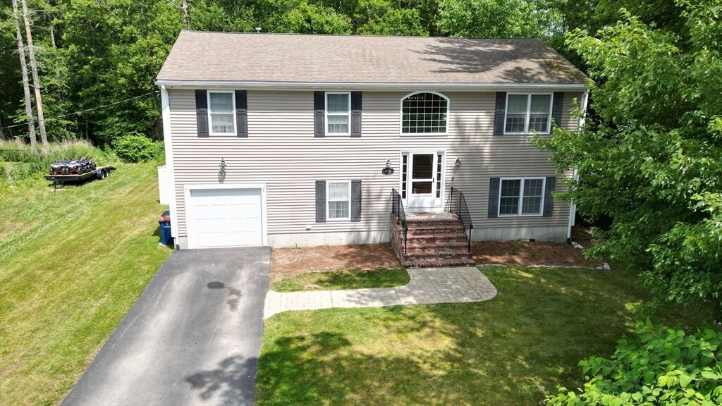 Property Photo:  476 Upland St  MA 02745 