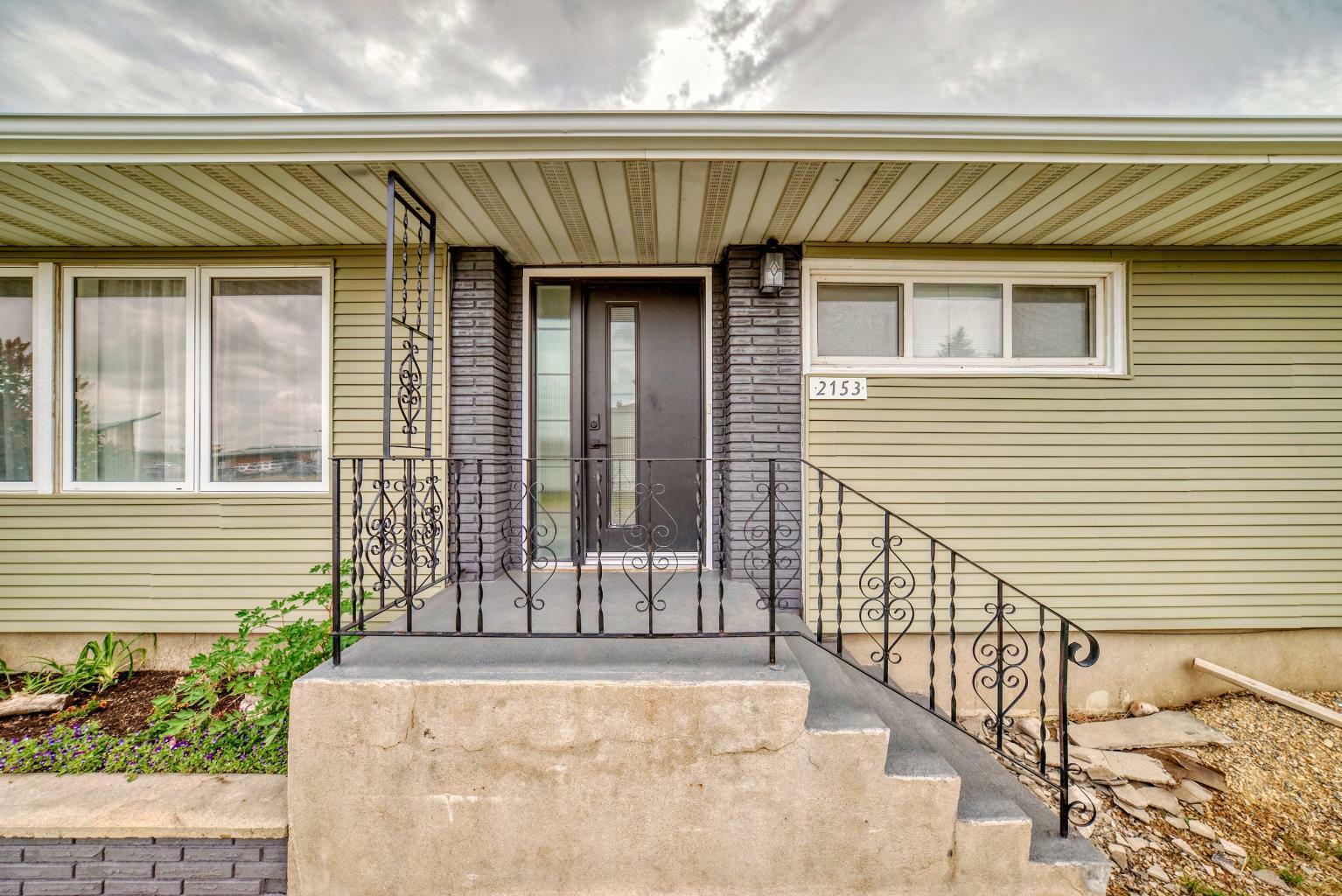 Photo de la propriété:  2153 20 Avenue  AB T0M 0W0 