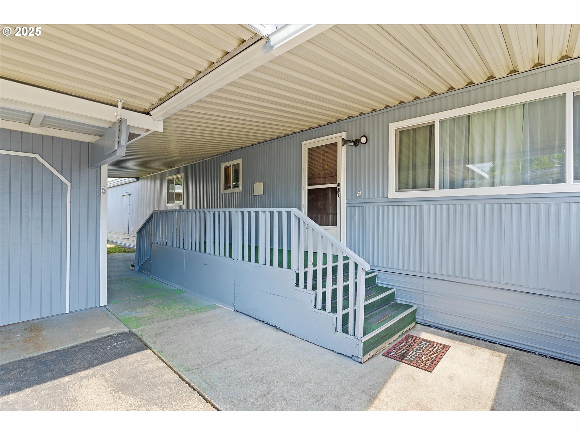 Property Photo: 1999 Jansen Way 6 OR 97071
