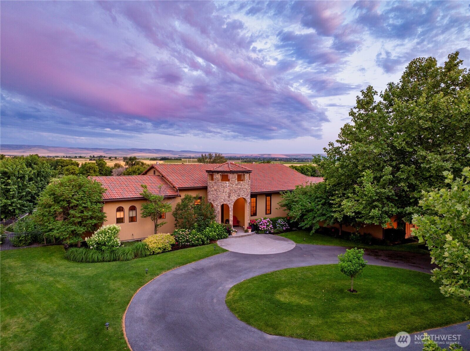 Property Photo:  2316  Ridgeview Road  WA 99362 