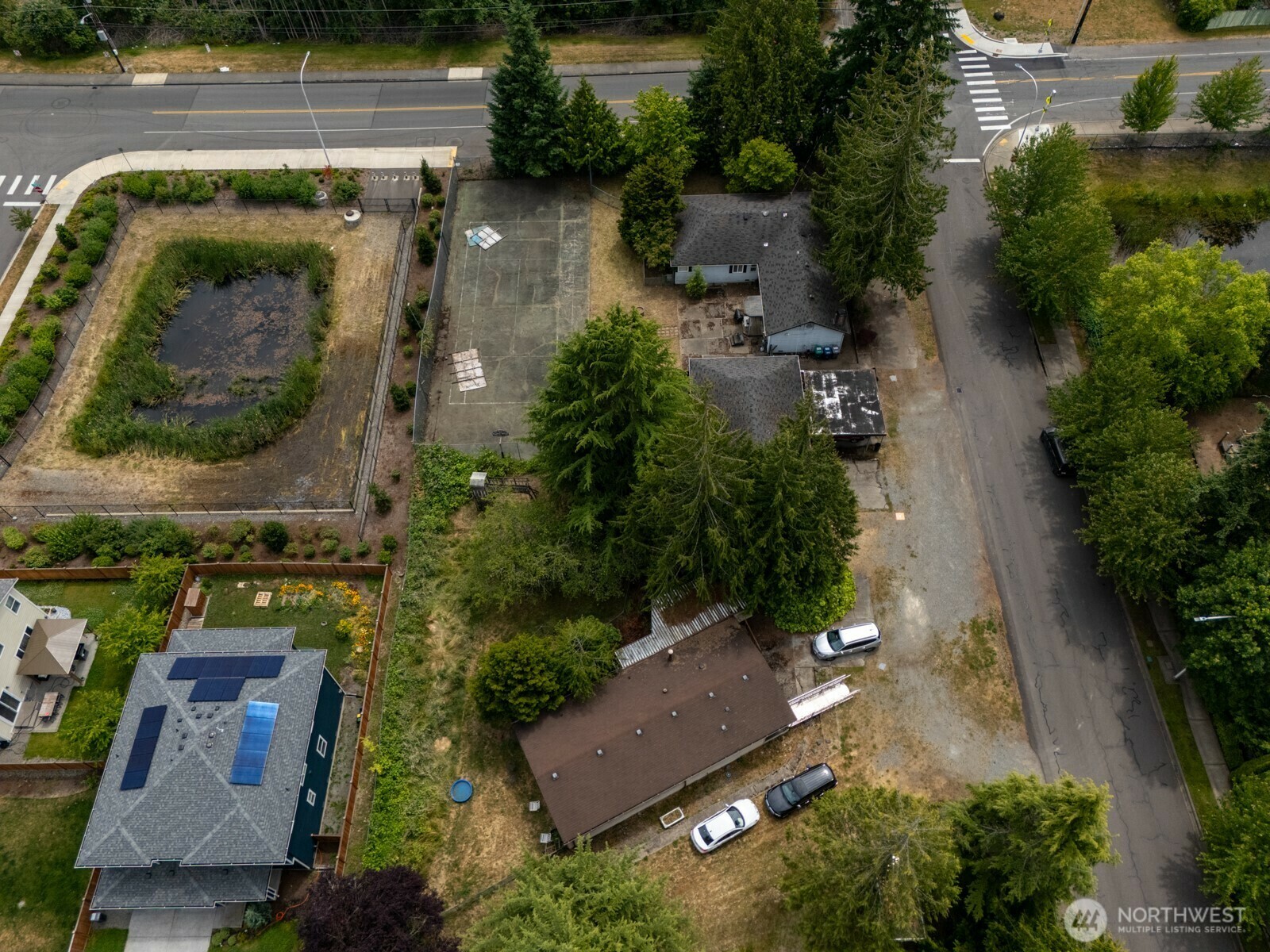 Property Photo: 11604 SE 304th Street WA 98092