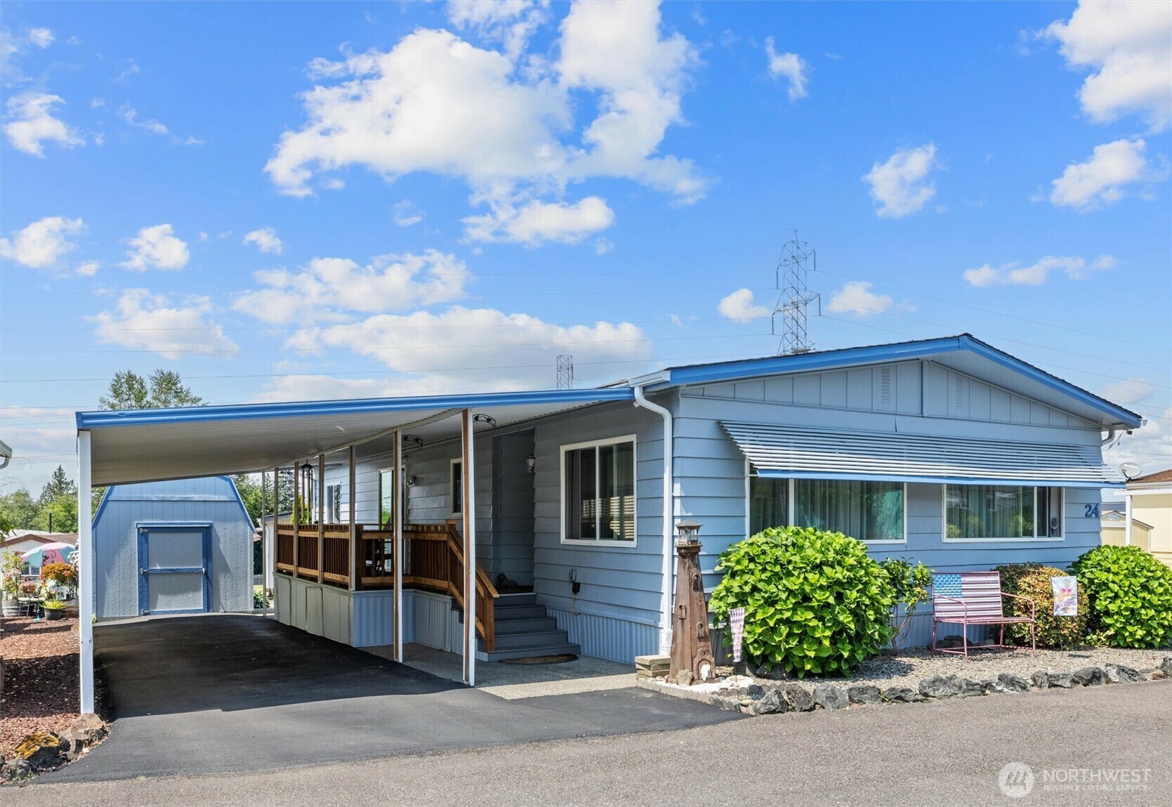 Property Photo: 1316 91st Avenue SE 24 WA 98258