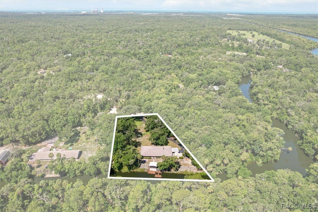 Property Photo: 10584 N Dawnflower Point FL 34428