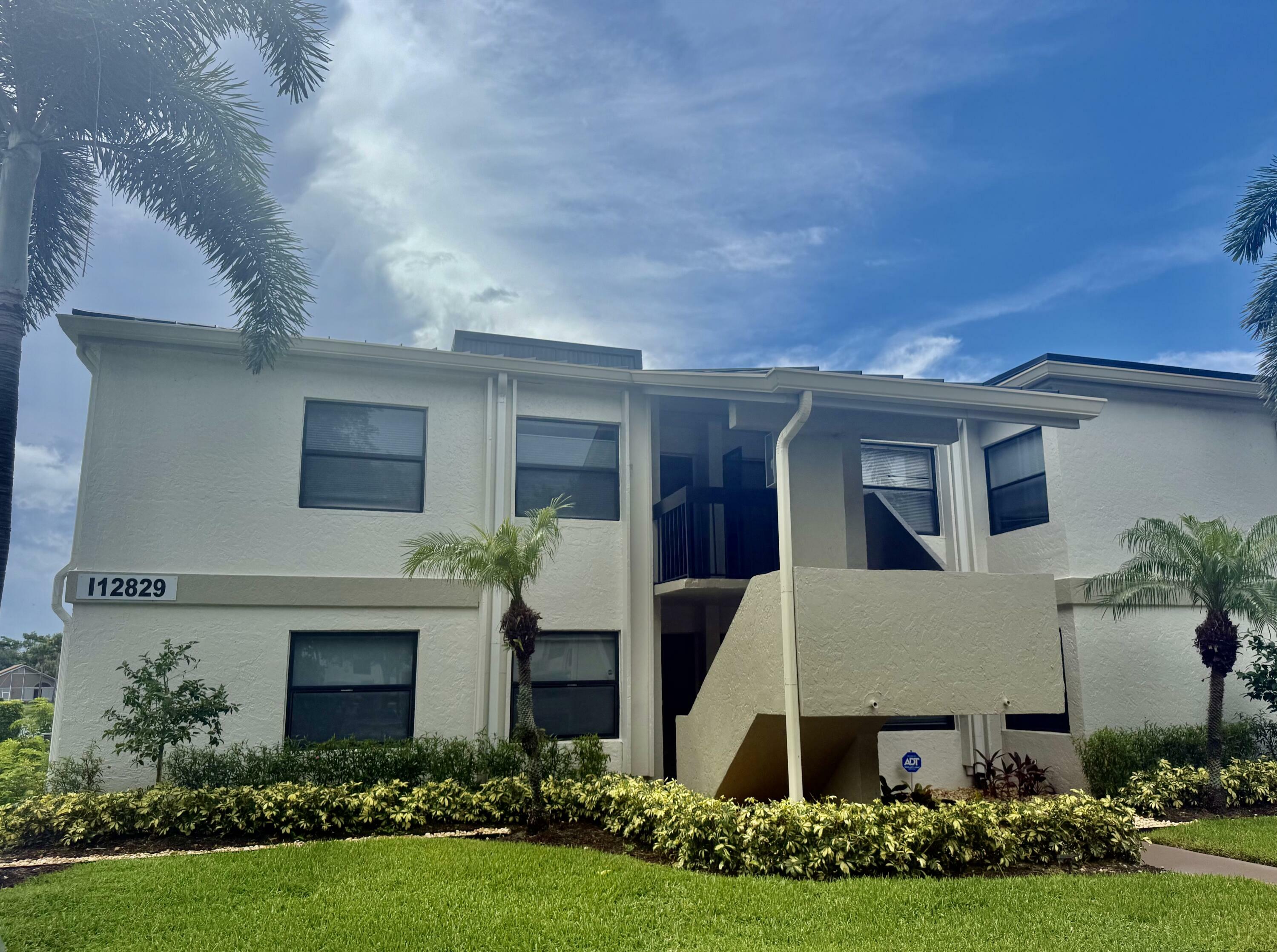 Property Photo: 12829 Briarlake Drive 201 FL 33418