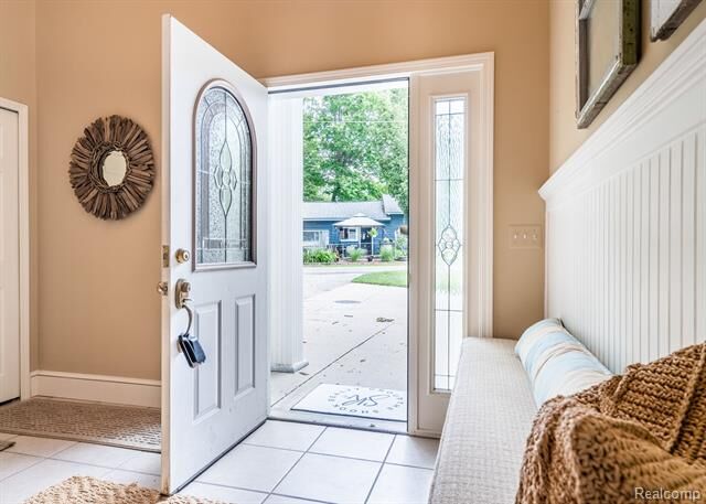 Property Photo: 3831 Woodland Drive MI 48356