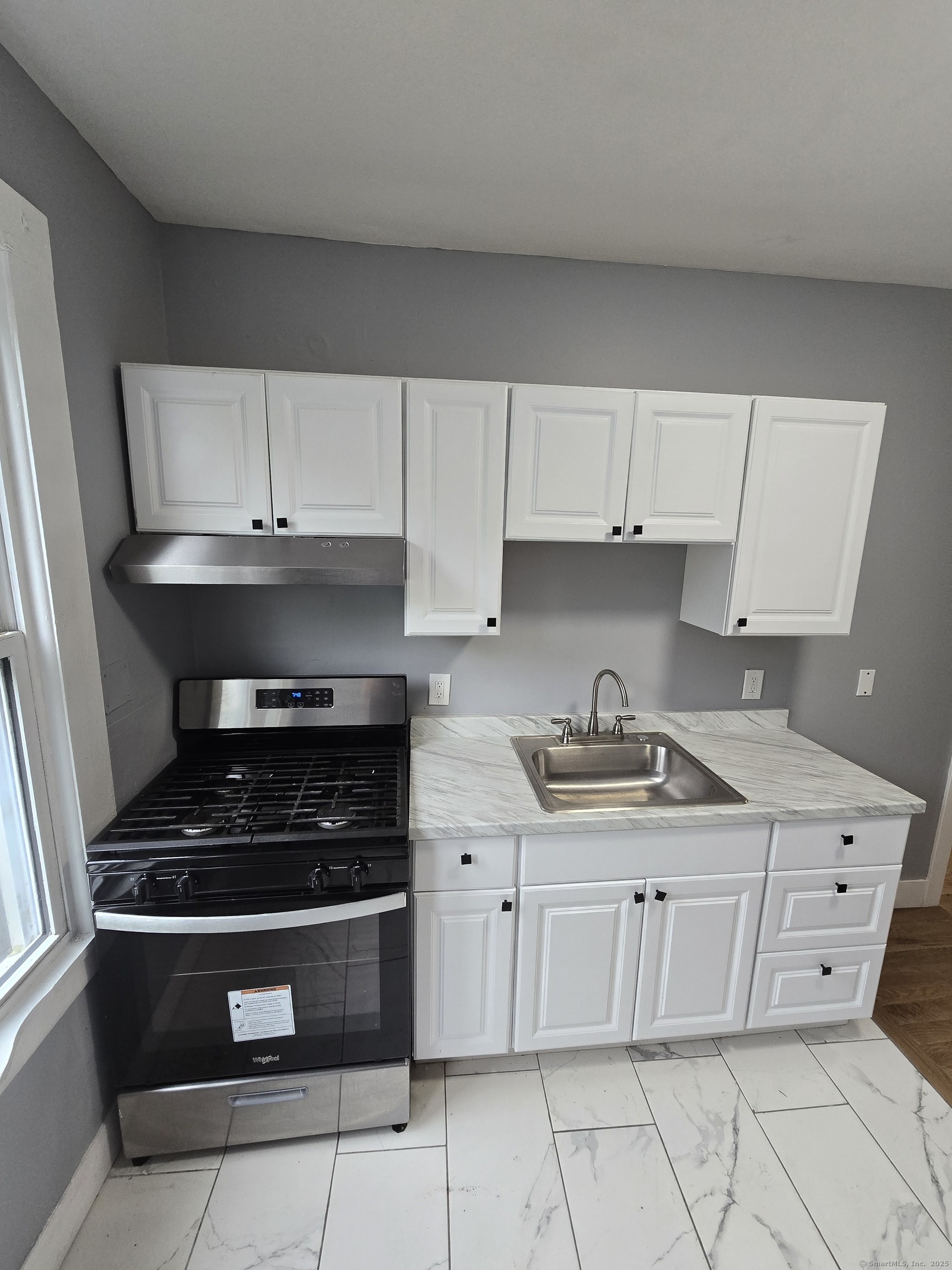 Property Photo:  108 Greenwood Street  CT 06511 