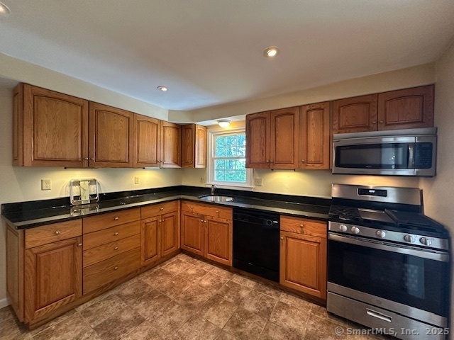Property Photo: 15 Bargate Road CT 06413