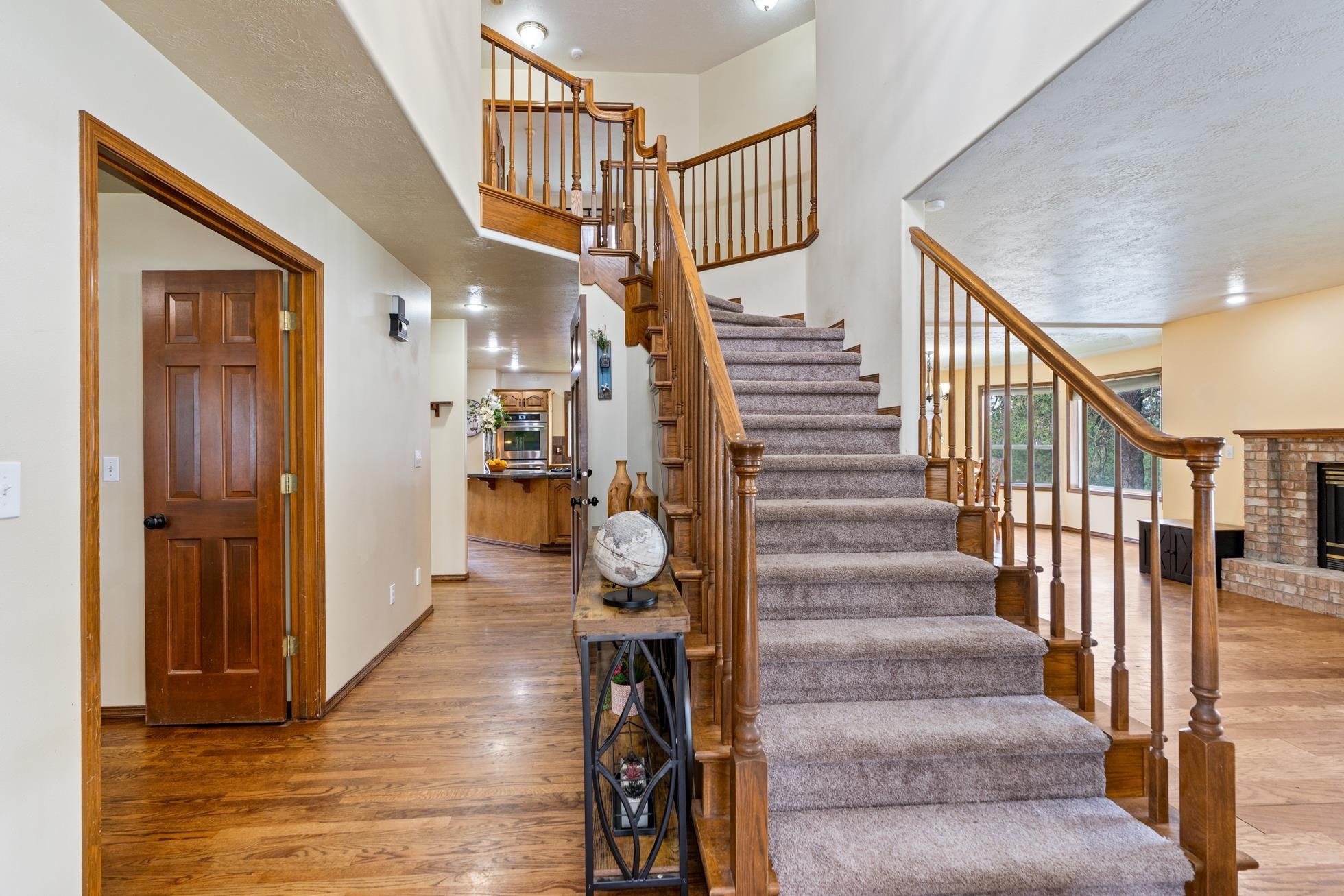 Property Photo: 15308 W Bluegrass Rd WA 99026