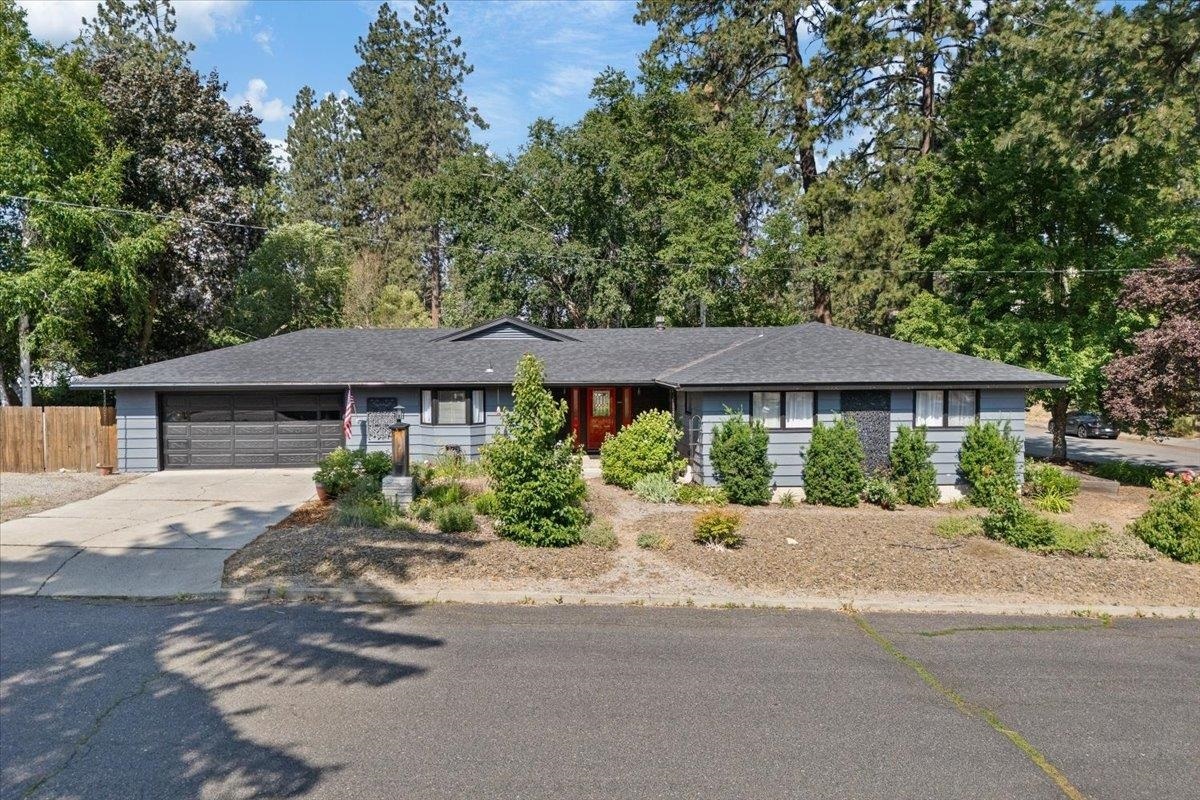 Property Photo:  3410 S Napa St  WA 99203 