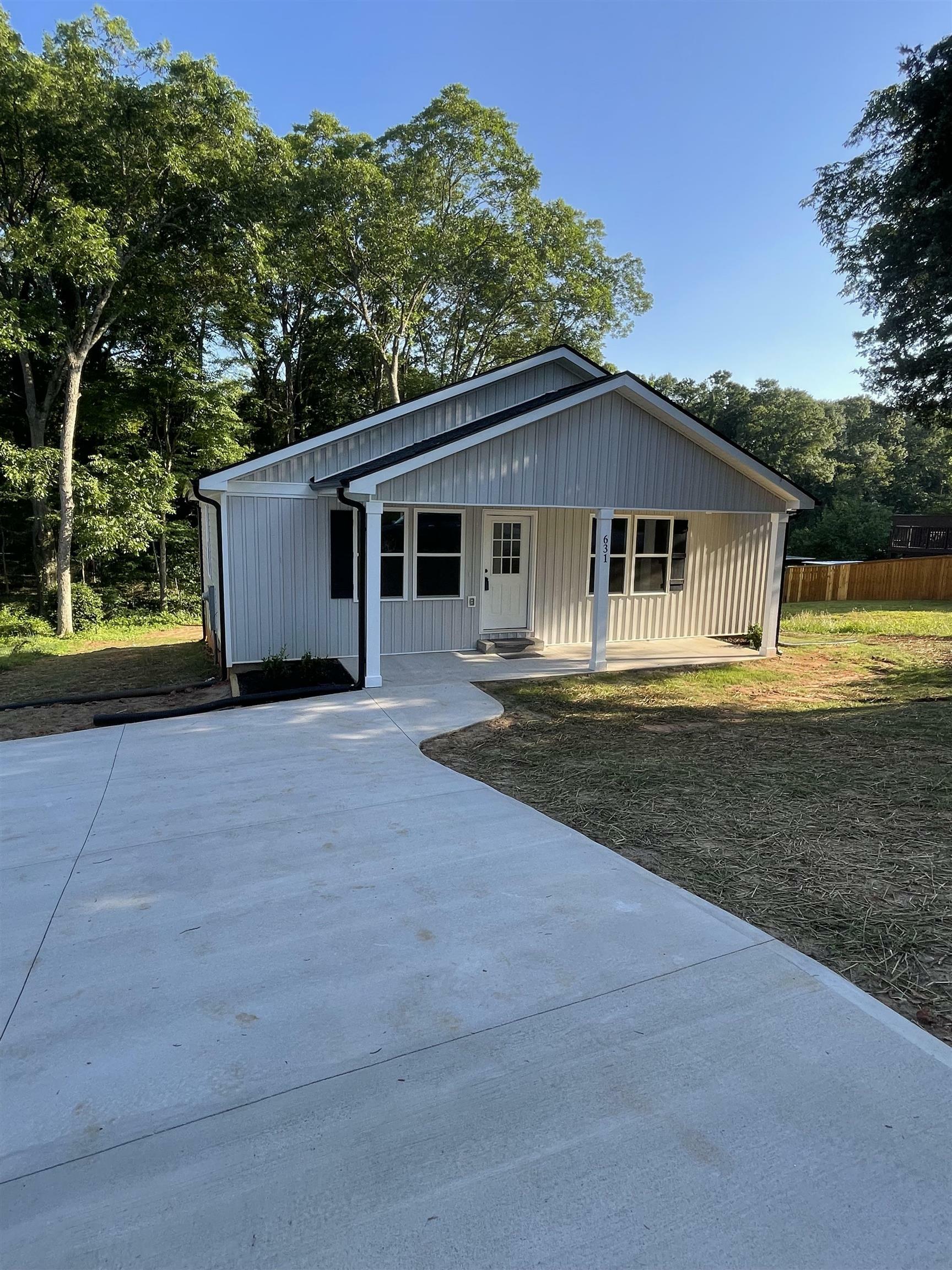 Property Photo: 631 S Center Street SC 29301