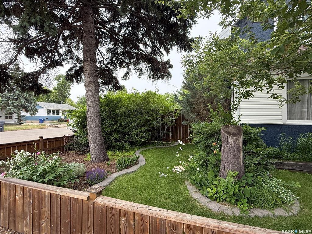Property Photo: 403 Qu'Appelle Street SK S4H 0R3