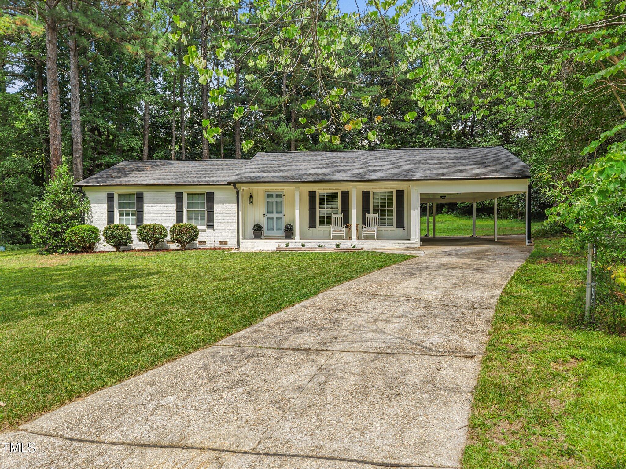 Property Photo: 404 Troy Place NC 27609