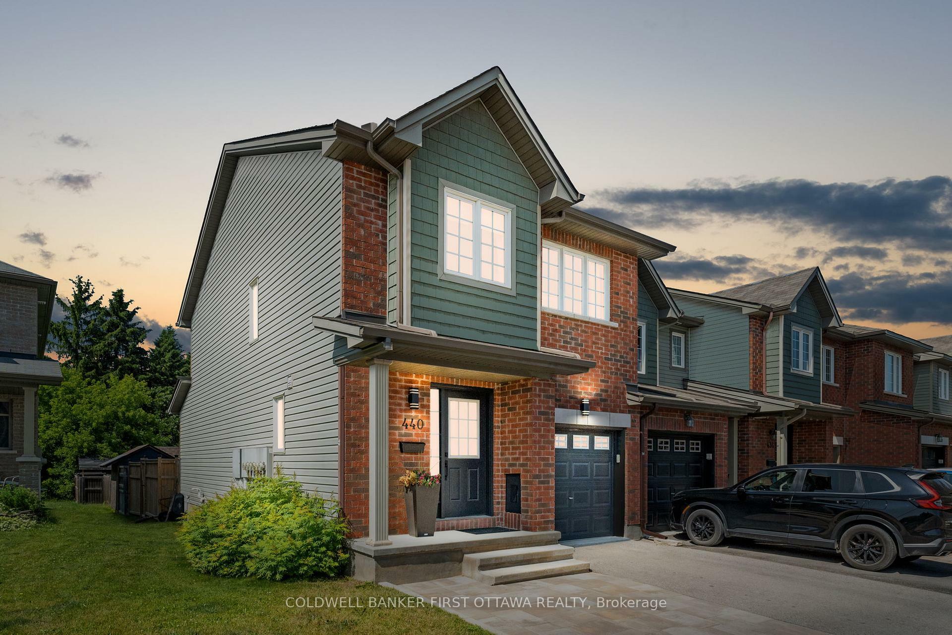 Property Photo: 440 Haresfield Court ON K4M 0B6