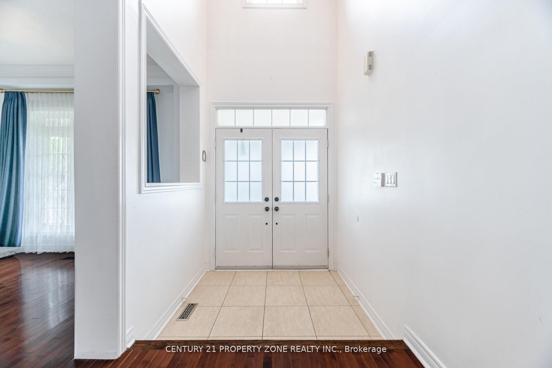 Property Photo: 22 Lucky Lane ON L6R 3M3
