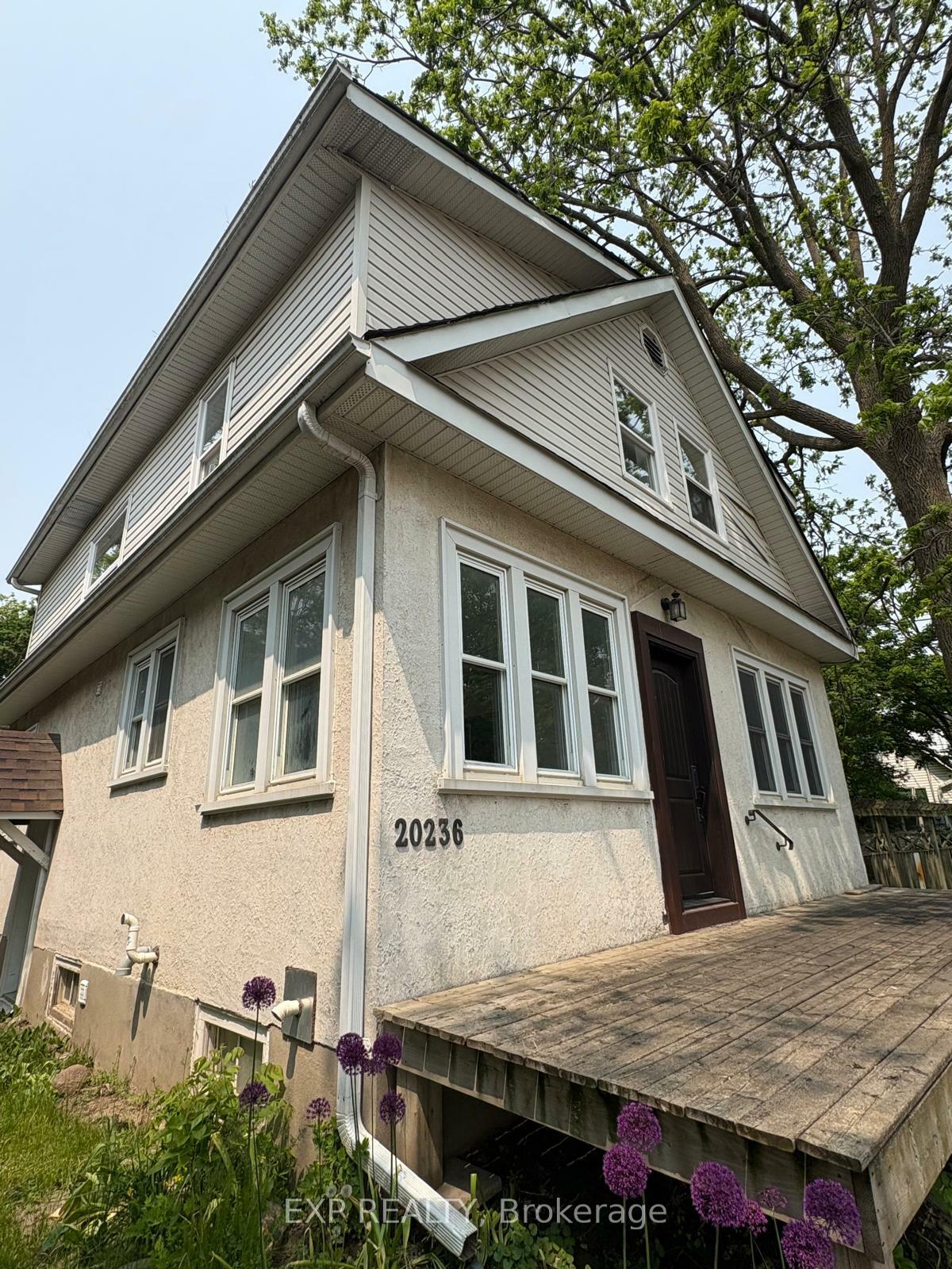 Property Photo: 20236 Leslie Street ON L0G 1R0