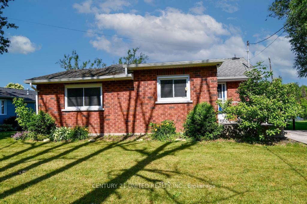 Property Photo: 169 Cedar Drive ON K0L 1Y0
