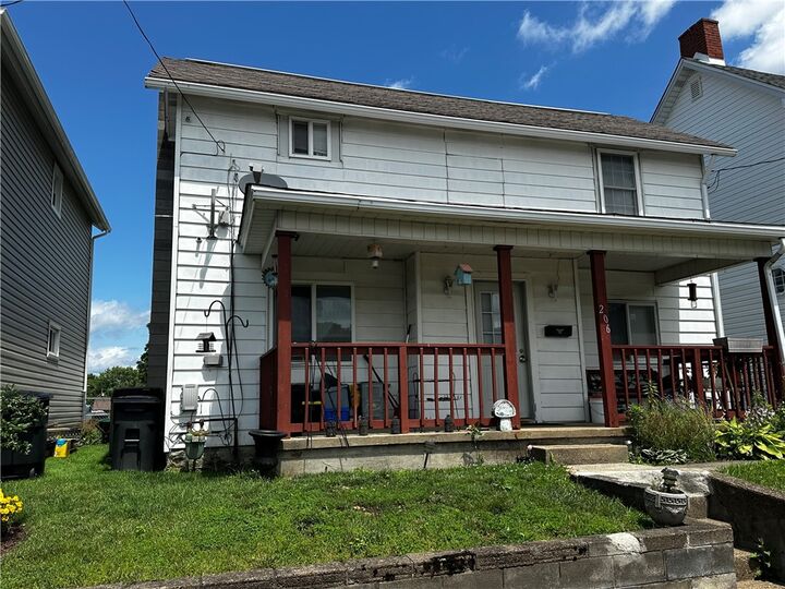 206 Pine St  Connellsville PA 15425 photo
