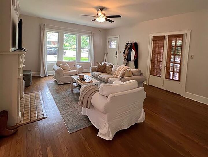 Property Photo: 609 Texas Avenue TX 78705