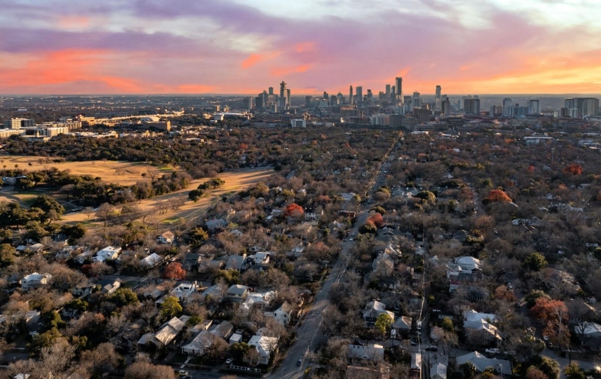 Property Photo: 4412 Red River Street TX 78751