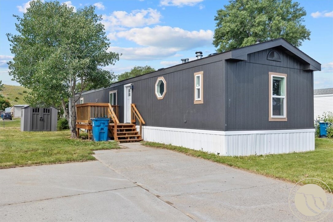 Property Photo: 2224 US Hwy 87 E 90 MT 59101