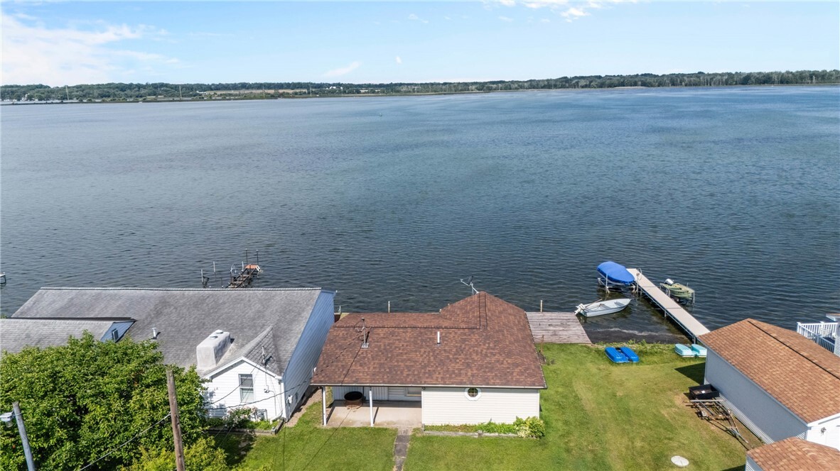 Property Photo:  6487 State Route 90 N  NY 13034 