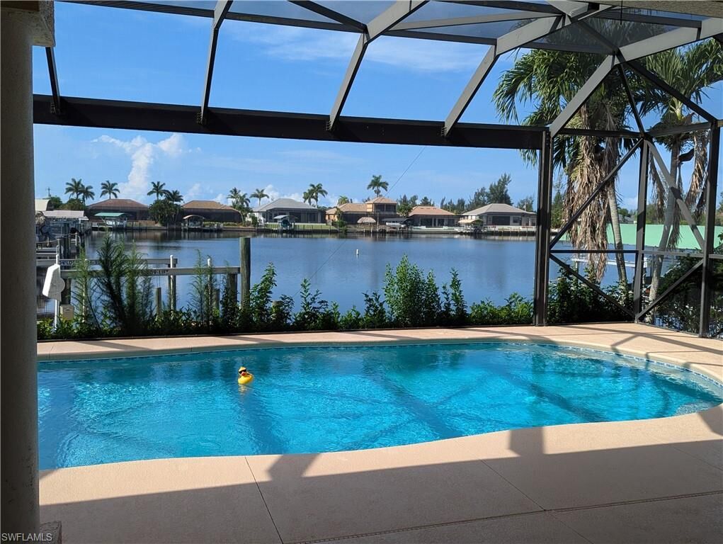 Property Photo:  3206 SW 4th Ln  FL 33991 