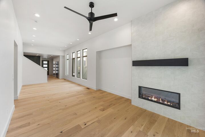 Property Photo: 6496 S Astoria Ave ID 83642