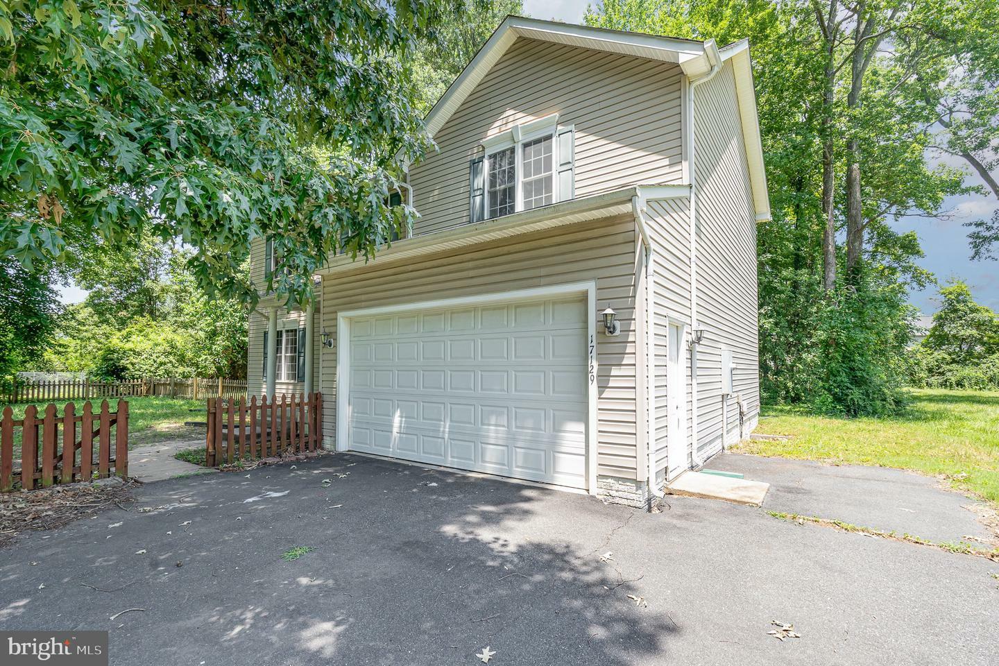 Property Photo: 17129 6th Street VA 22485