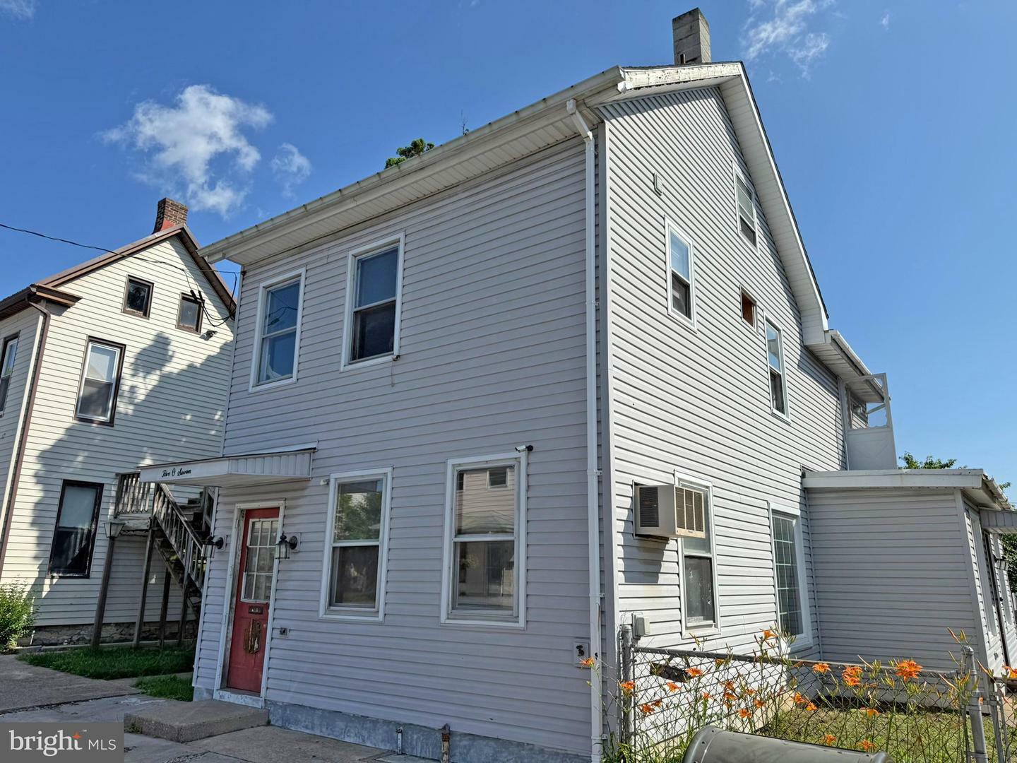 Property Photo: 507 Market Street PA 17070