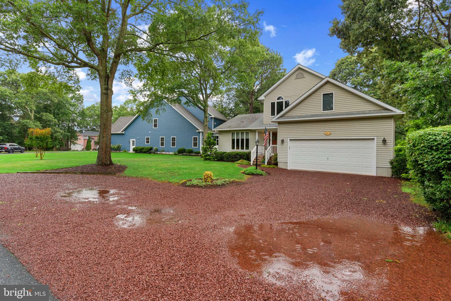 Property Photo: 203 Oyster Shell Cove DE 19930