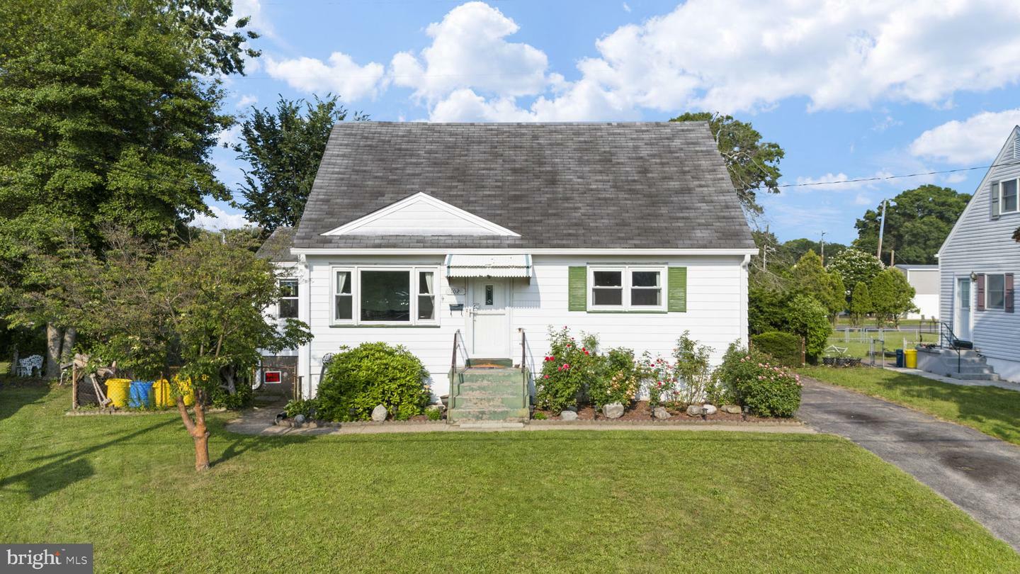 Property Photo:  102 Armour Avenue  NJ 08619 
