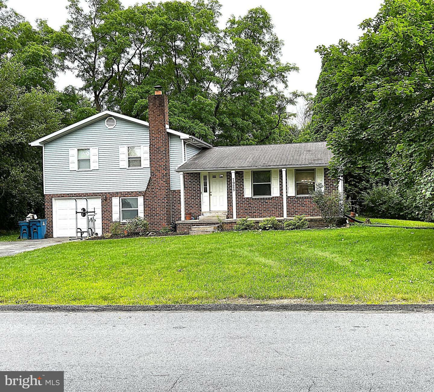 7925 Rider Lane  Harrisburg PA 17112 photo