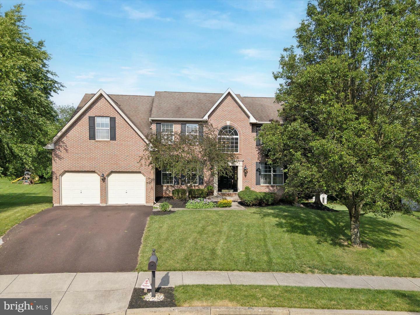 Property Photo: 101 Jessica Circle PA 19473