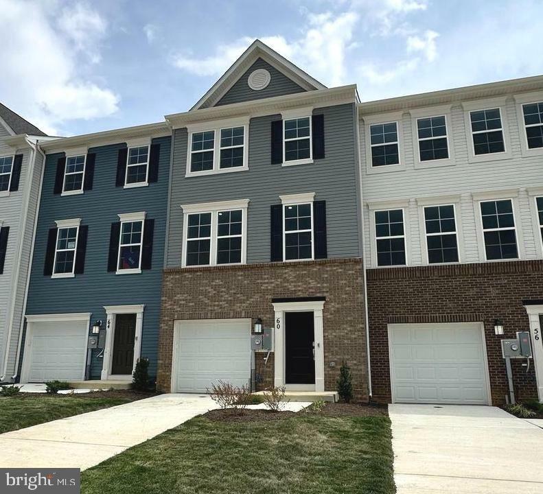 Property Photo: 60 Telluride Way WV 25414