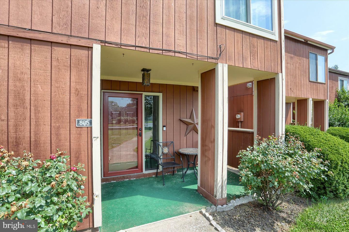 Property Photo: 805 Brian Drive PA 17025