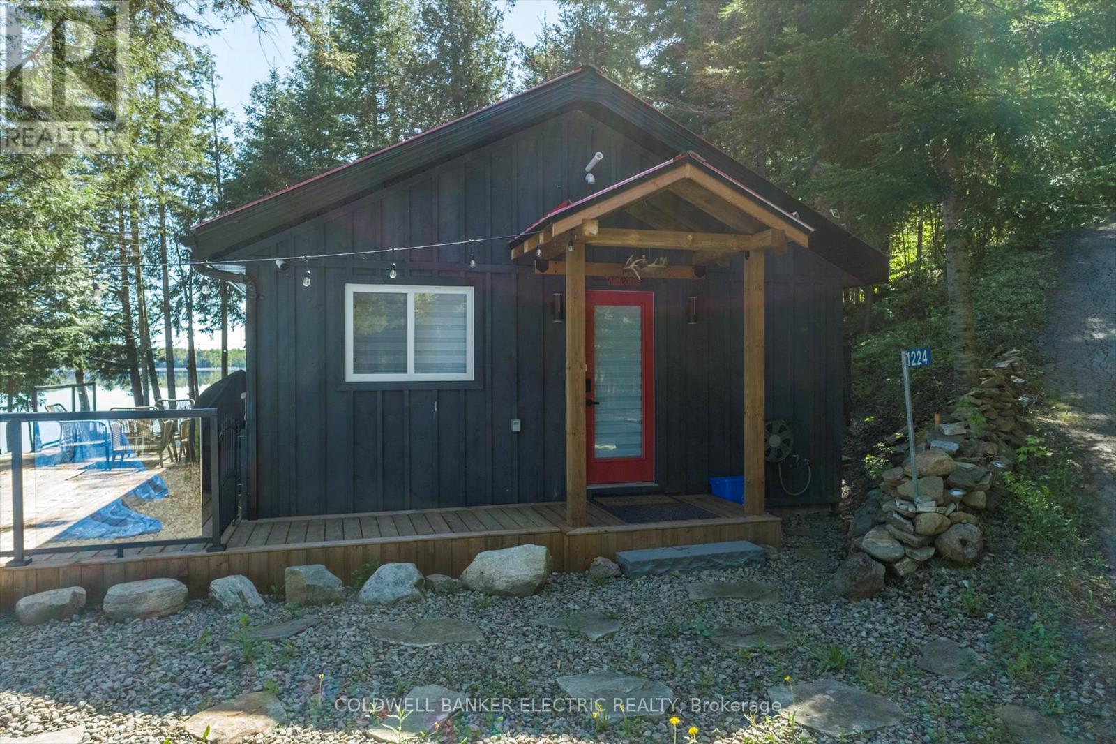 Property Photo: 1224 McCrackens Lane ON K0M 2K0