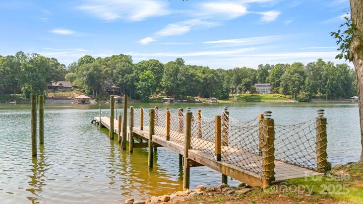 6836 Summer Hill Drive  Denver NC 28037 photo