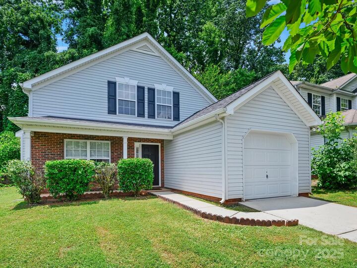 Property Photo: 3830 Brookchase Lane NC 28205