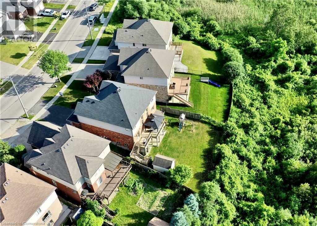 Property Photo: 433 Doon South Drive ON N2P 2T6
