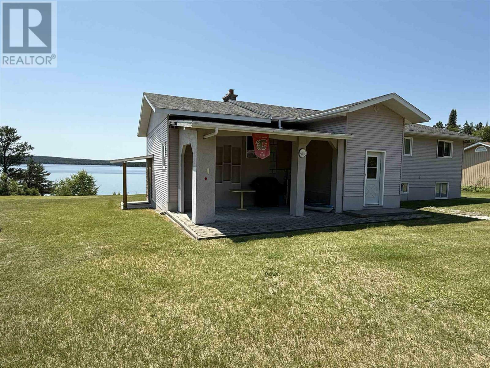 Property Photo: 74 Barr'S Rd ON P0V 2V0
